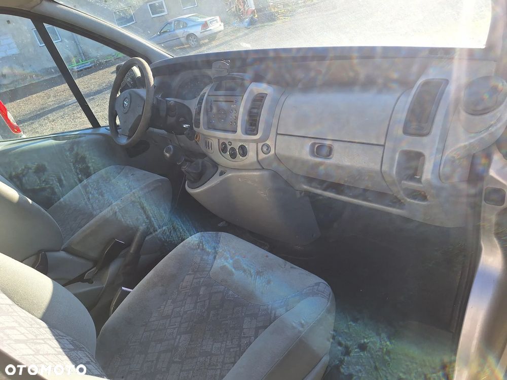 Opel vivaro - 7