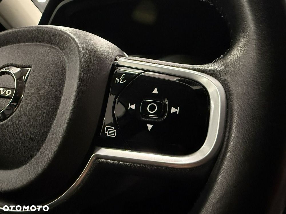 Volvo XC 60 D4 AWD Geartronic Inscription - 33