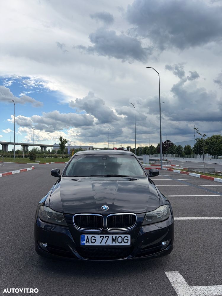BMW Seria 3 320d DPF Aut. - 2