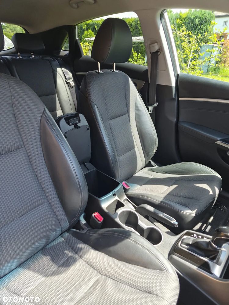 Hyundai i30 1.6 CRDi Premium - 22
