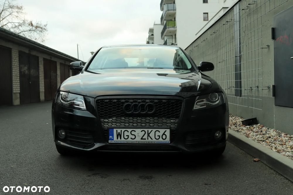 Audi A4 Limousine - 3