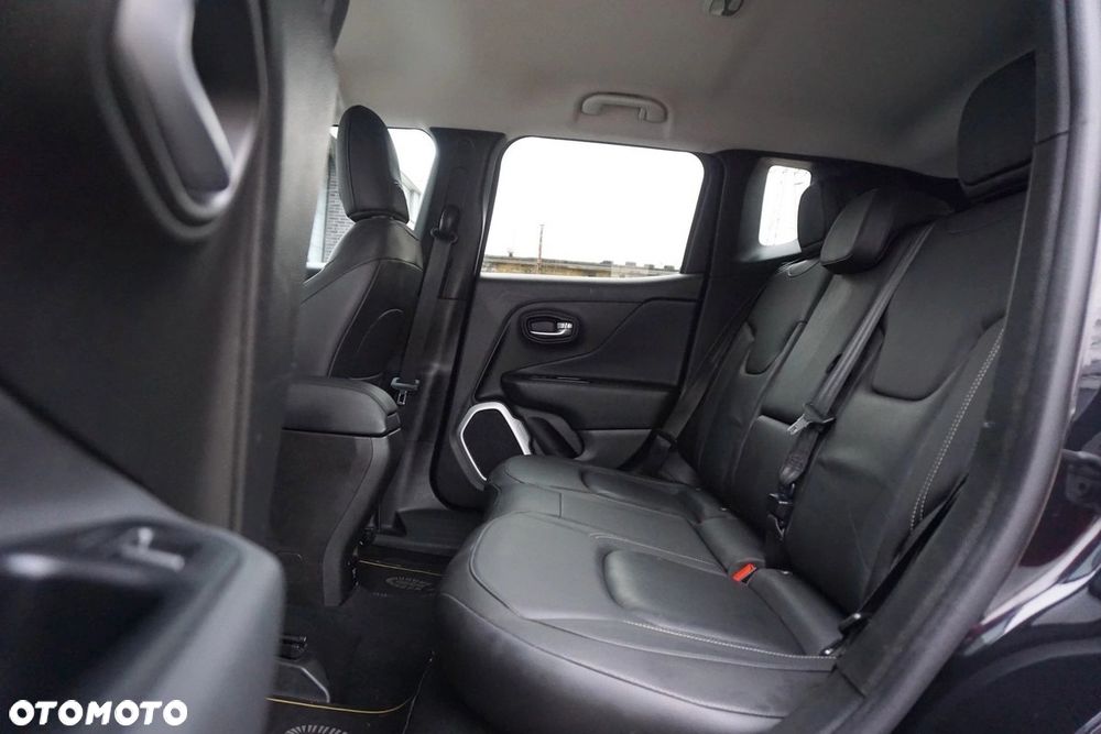 Jeep Renegade 1.4 MultiAir DSG Limited - 36