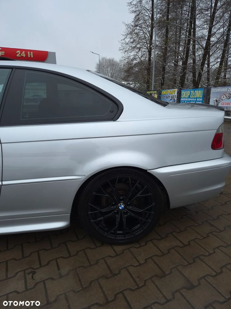 BMW Seria 3 328Ci - 5