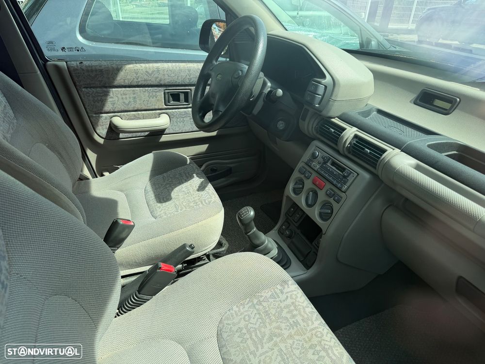 Land Rover Freelander 2.0 di - 4