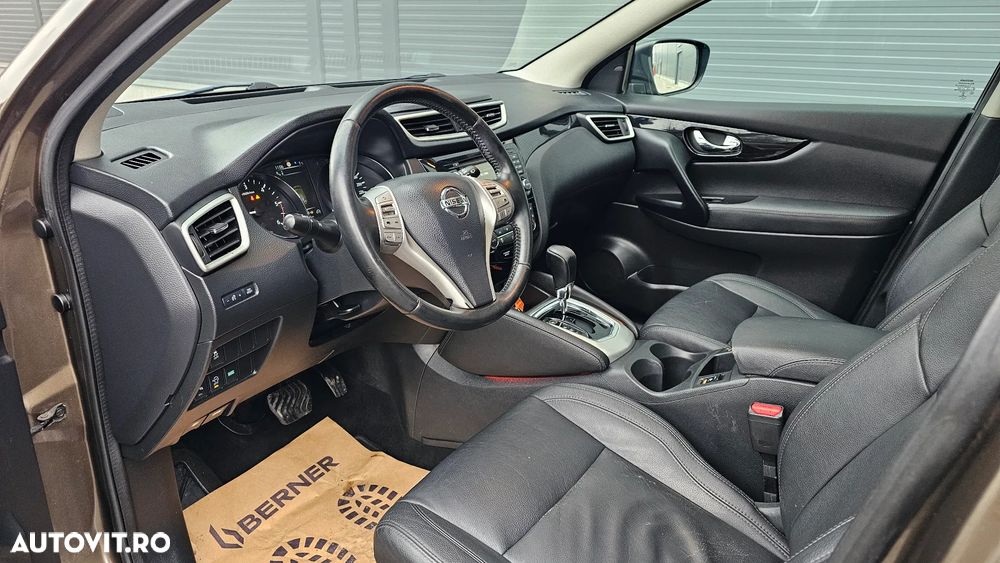 Nissan Qashqai 1.6 DCI Start/Stop X-TRONIC Tekna - 6