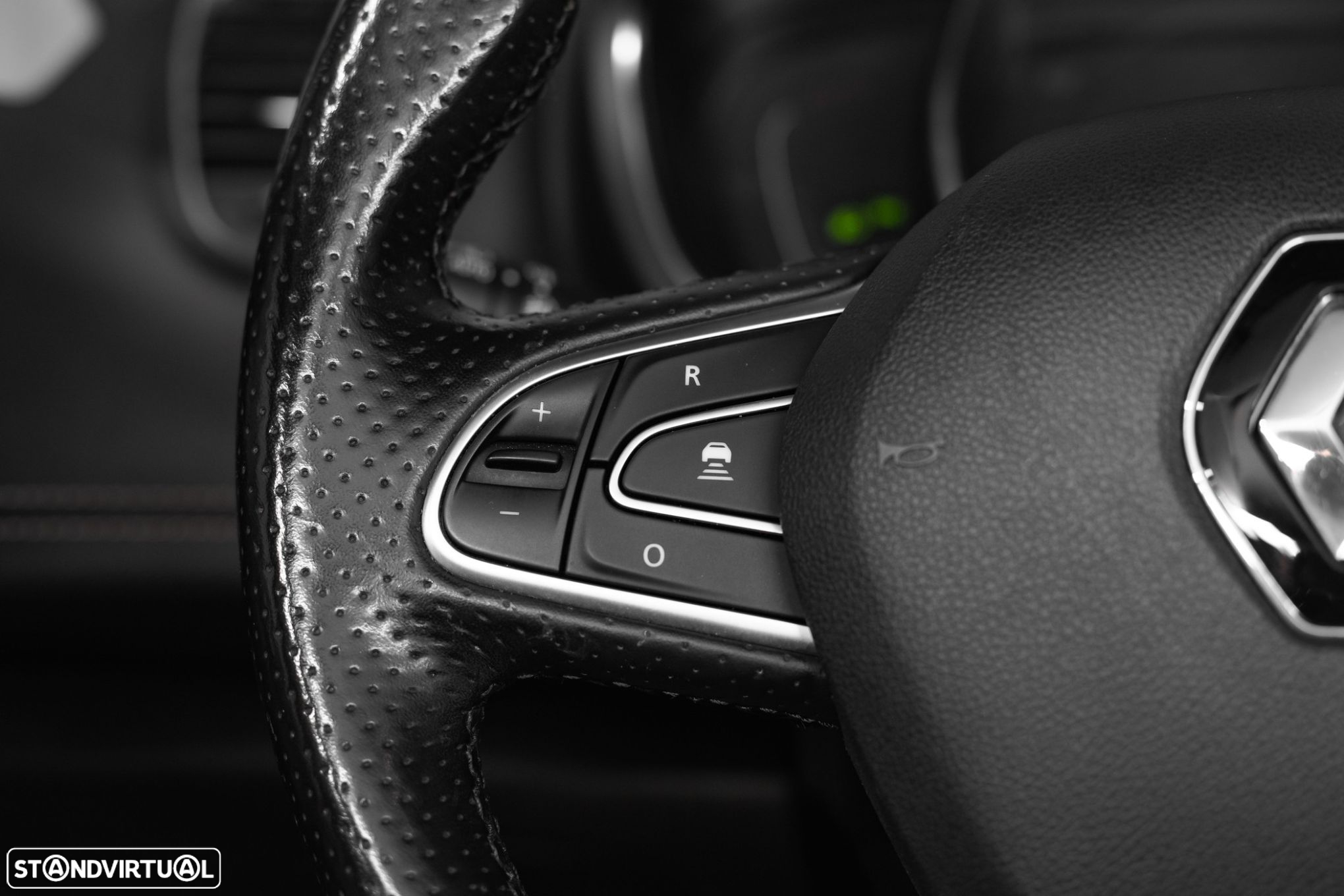 Renault Grand Scénic ENERGY dCi 160 EDC INITIALE PARIS - 9