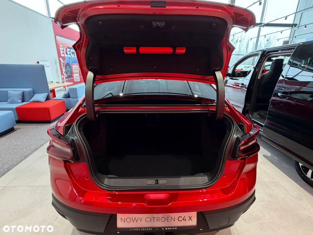 Citroën C4X 1.2 mHEV Max eDCT6 - 12