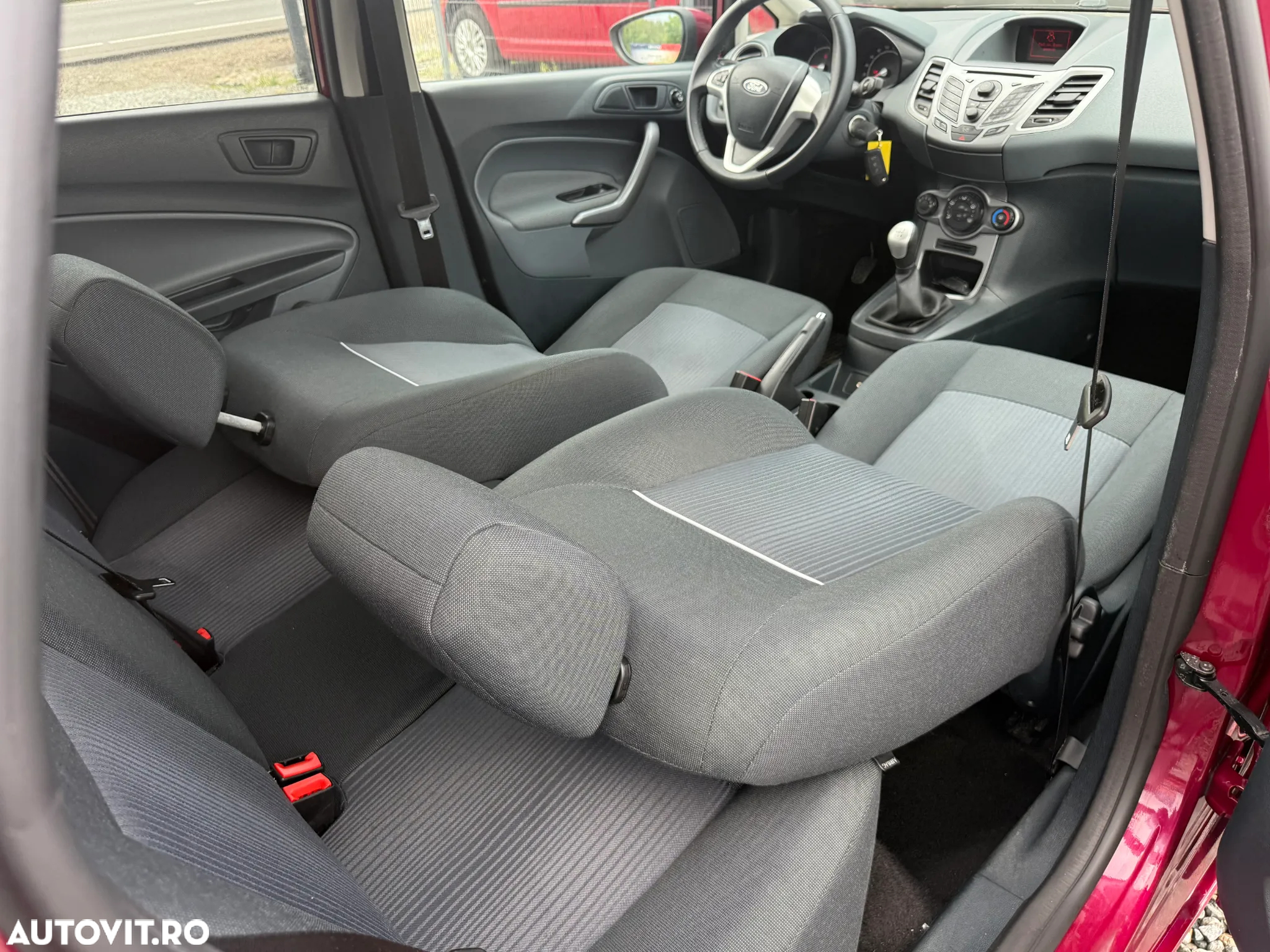 Ford Fiesta 1.6 TDCI Econetic - 19