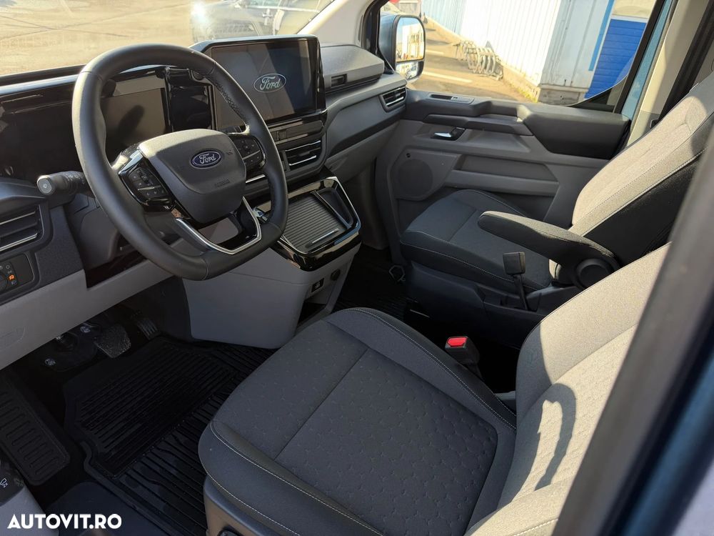 Ford Tourneo Custom Bus 340L 160kW L2H1 RWD BEV Titanium - 12