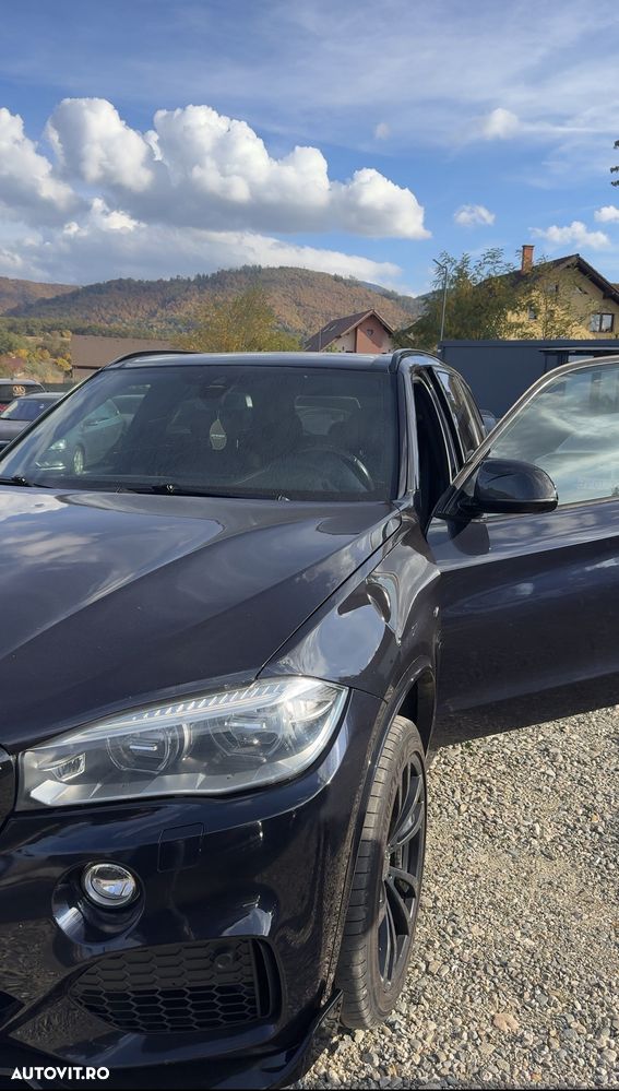 BMW X5 M M50d - 17