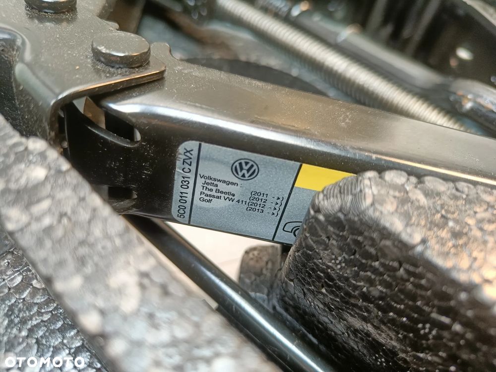 Zestaw koła zapasowego VW Beetle 5C Jetta klucz lewarek 5C0011031C 5C0012115F - 5