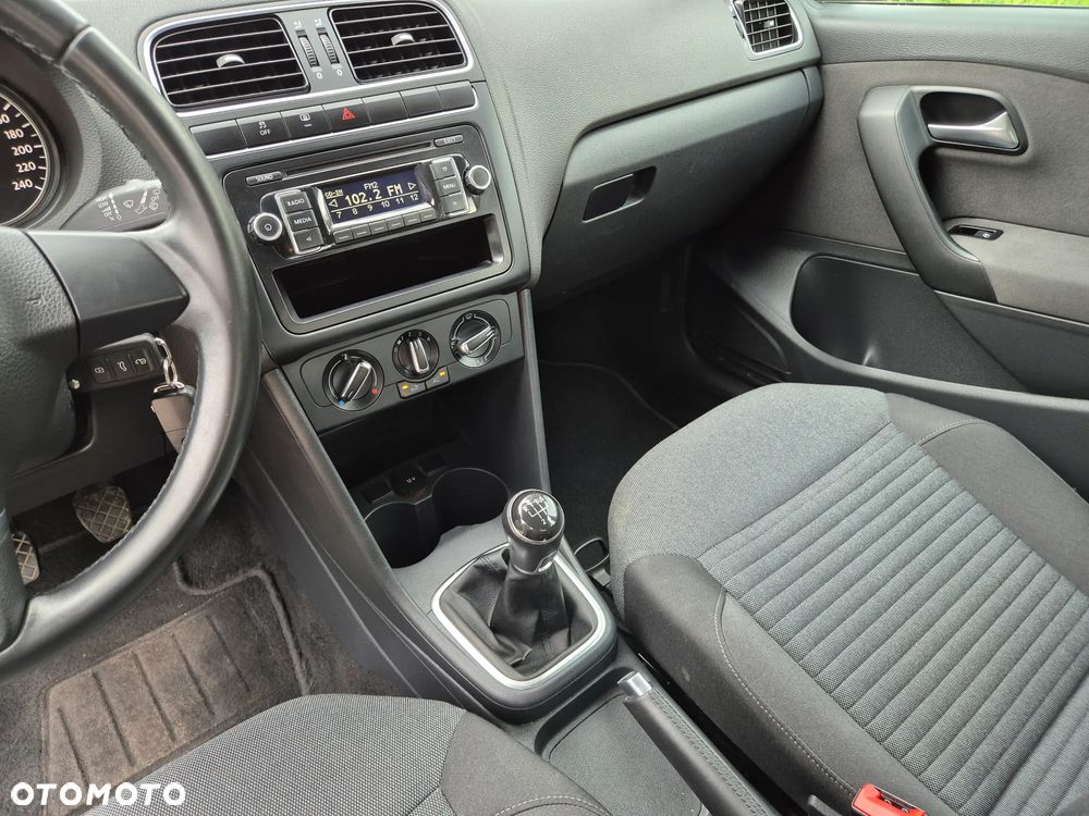 Volkswagen Polo 1.2 TSI Blue Motion Technology Life - 16