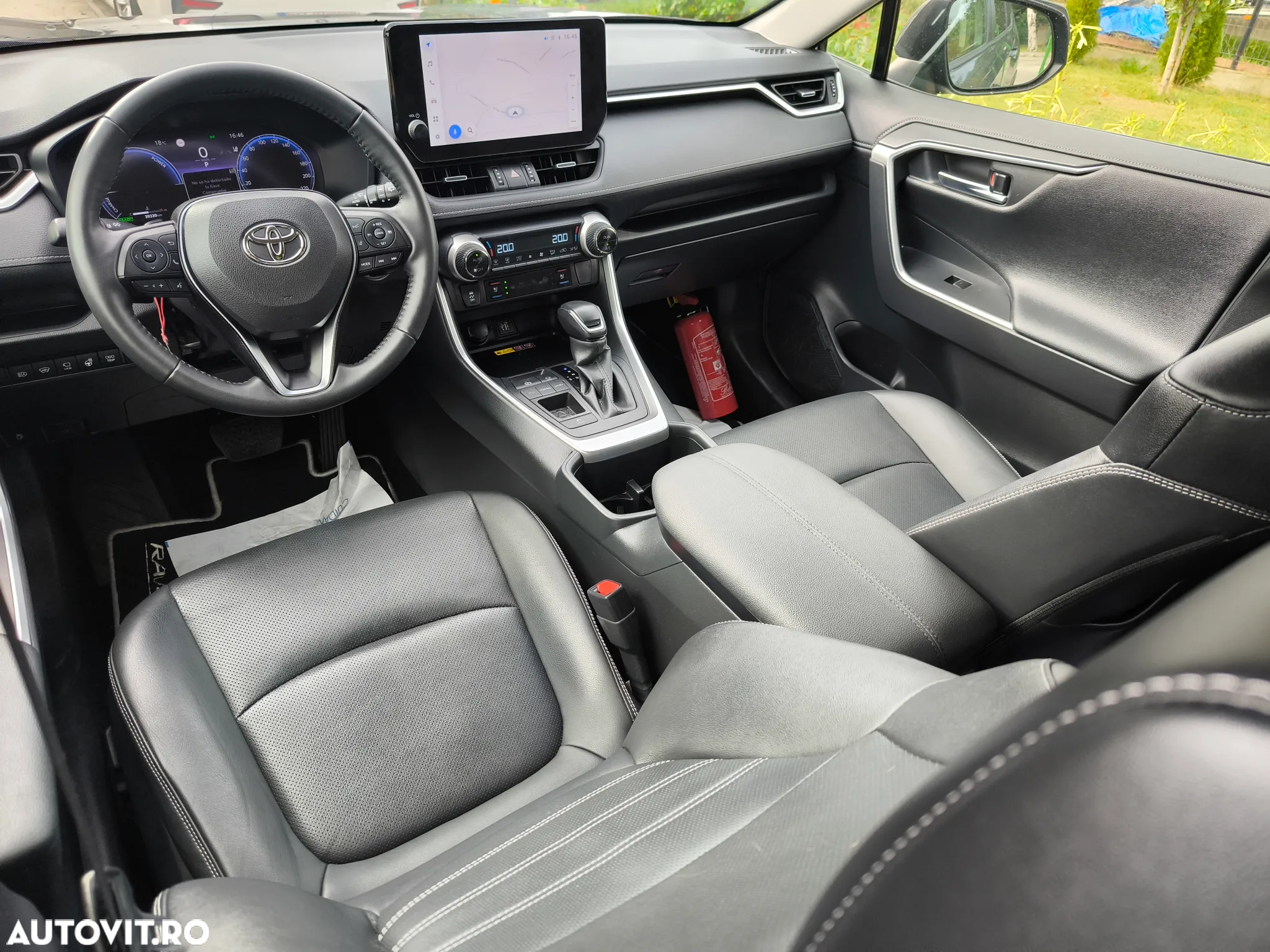Toyota RAV4 - 3