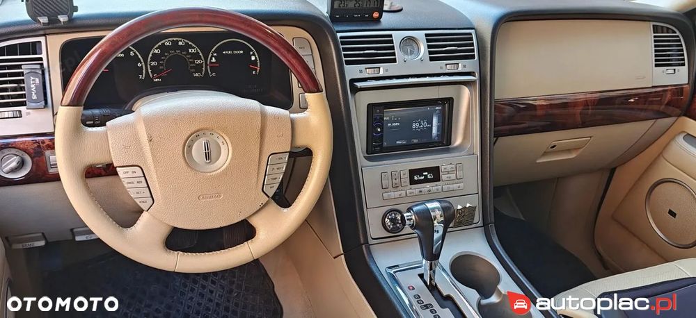 Lincoln Navigator 5.4 4WD - 20