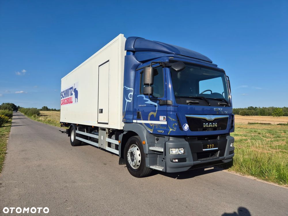 MAN TGM 18.290 18.250 Carrier 1950 D/E z Holandii / TOP STAN / 7.5m / 18 palet / winda + drzwi boczne / OKAZJA - 4