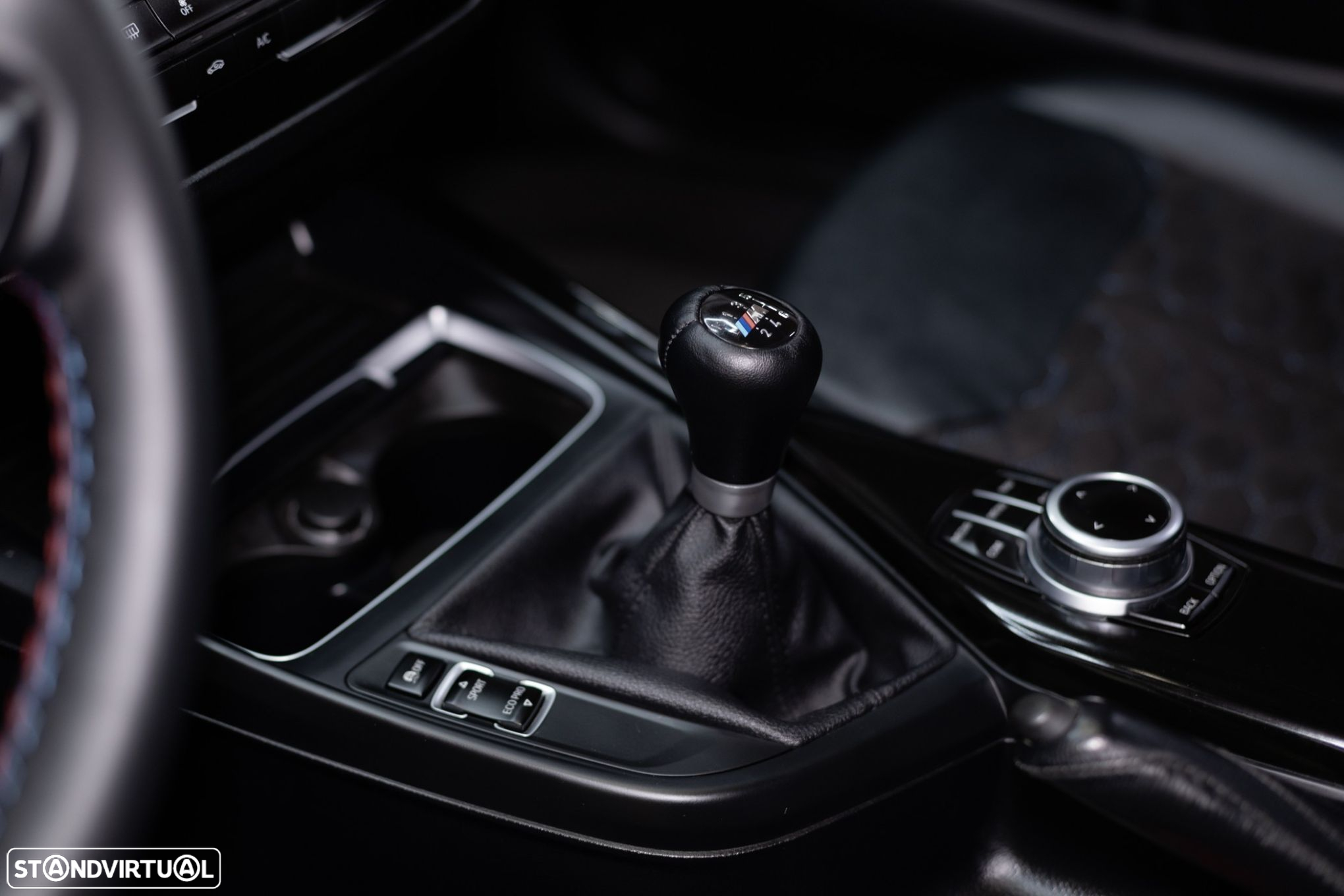 BMW 116 d Pack M - 40