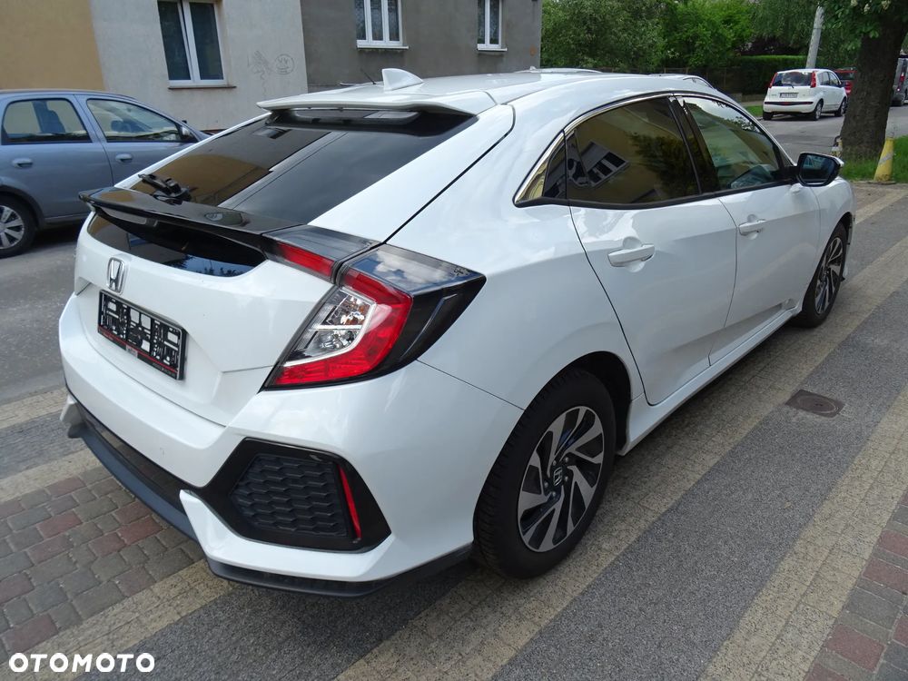 Honda Civic 1.0 i-VTEC Turbo Executive - 2