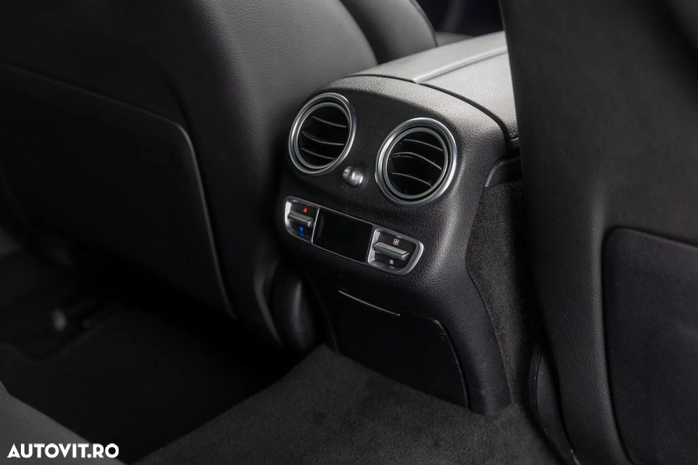 Mercedes-Benz E 220 d 4MATIC Aut. - 20