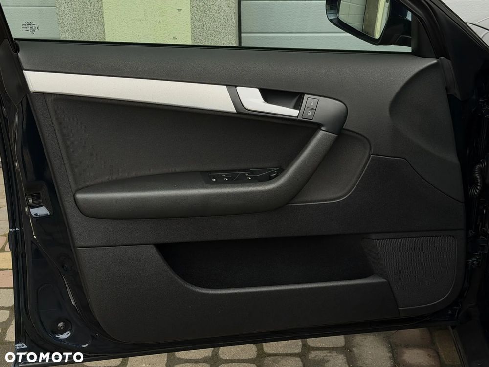 Audi A3 Sportback 2.0 TDI Ambiente - 34