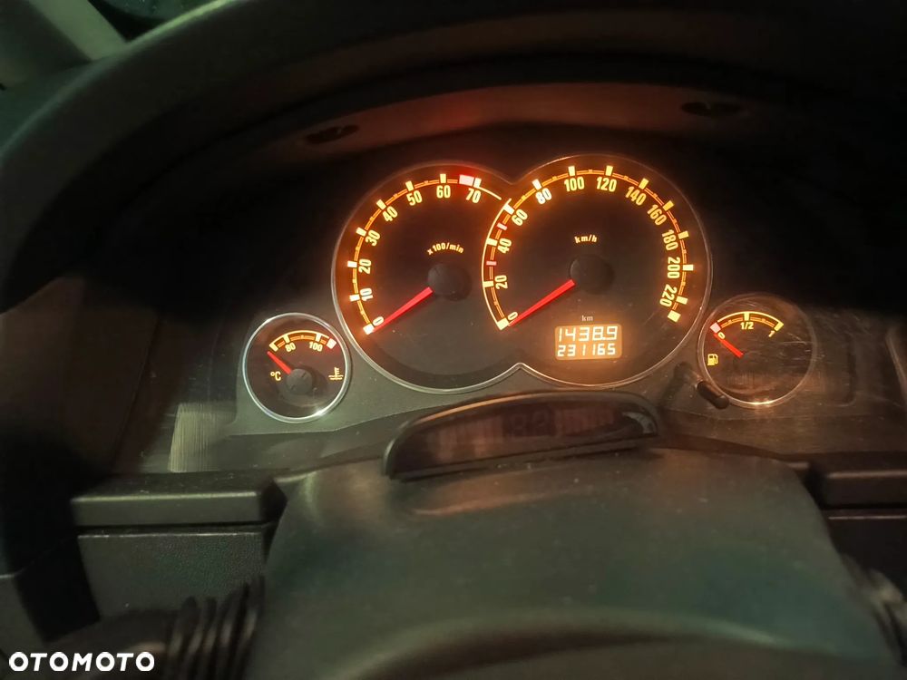 Opel Meriva - 11