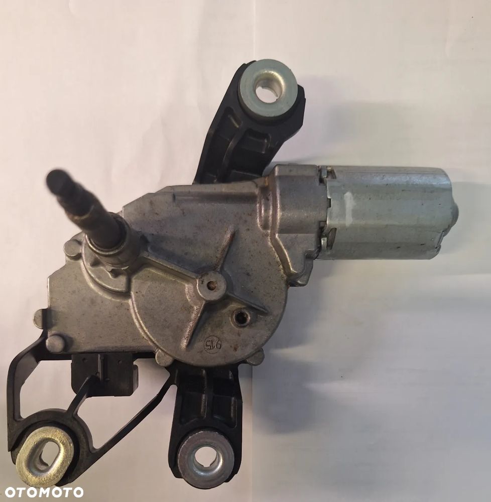 SILNICZEK WYCIERACZEK TYŁ- 1K6955711B- VW GOLF V HATCHBACK - 1