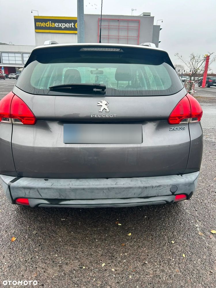 Peugeot 2008 1.6 VTi Allure - 3