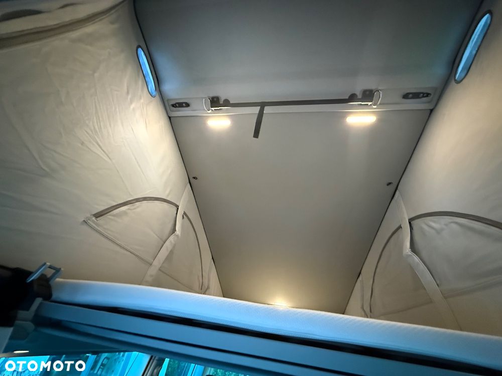 Volkswagen California - 24