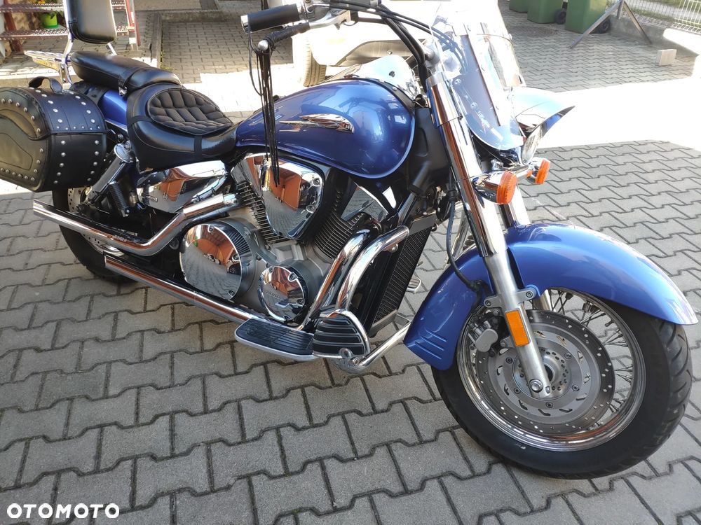 Honda VTX - 8