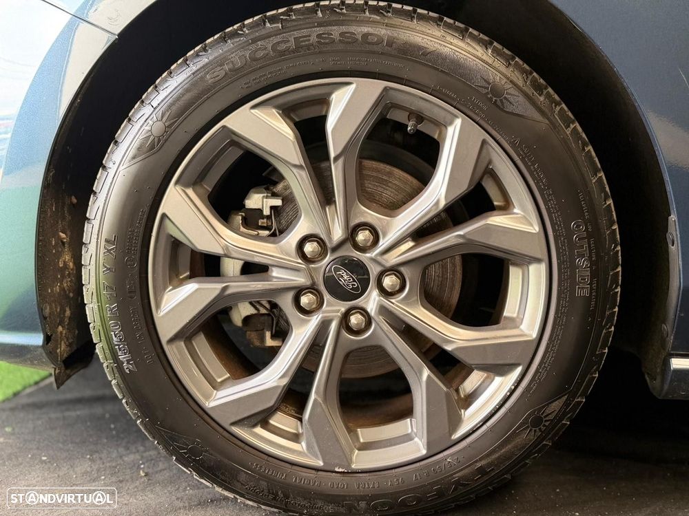 Ford Focus 1.0 EcoBoost MHEV ST-Line - 11