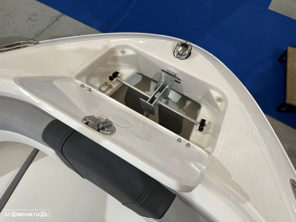 Chaparral 21 SSI OB - 35