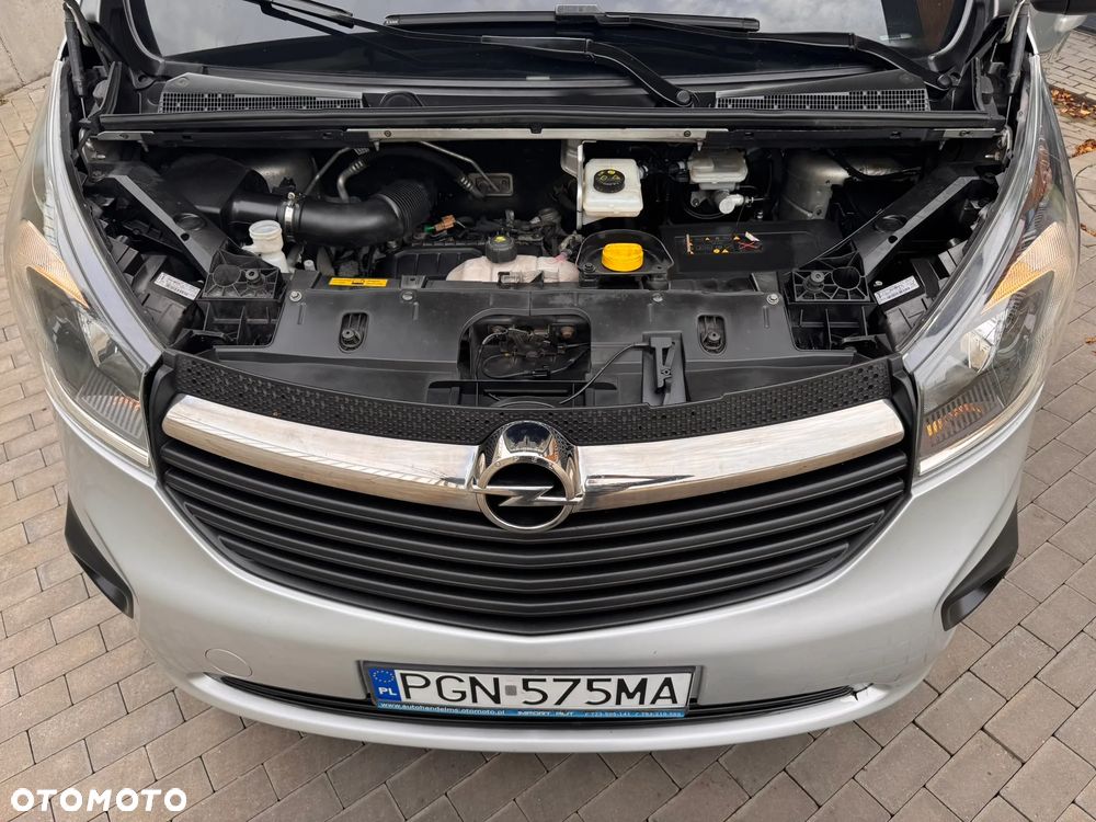 Opel Vivaro - 5