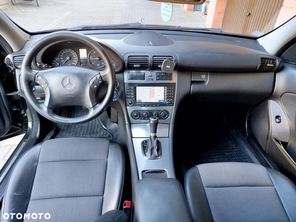 Mercedes-Benz Klasa C 220 CDI Automatik Avantgarde - 6