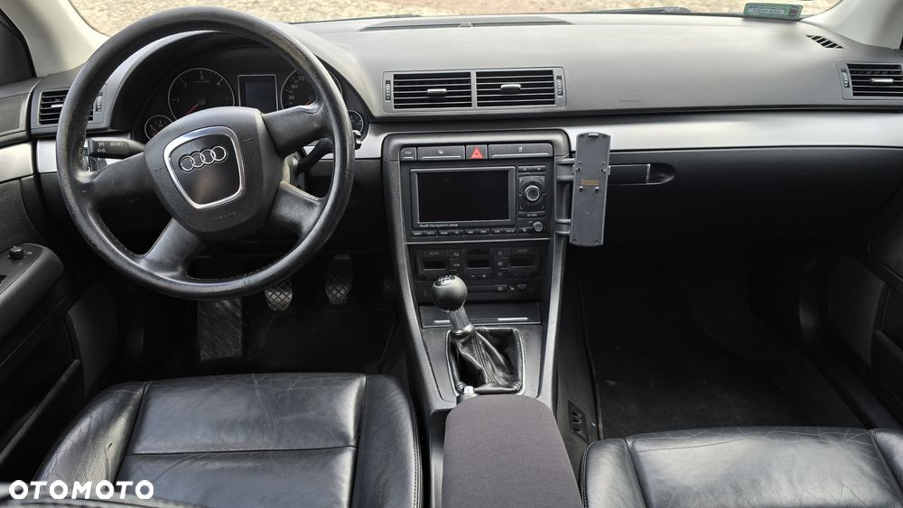 Audi A4 Avant - 5