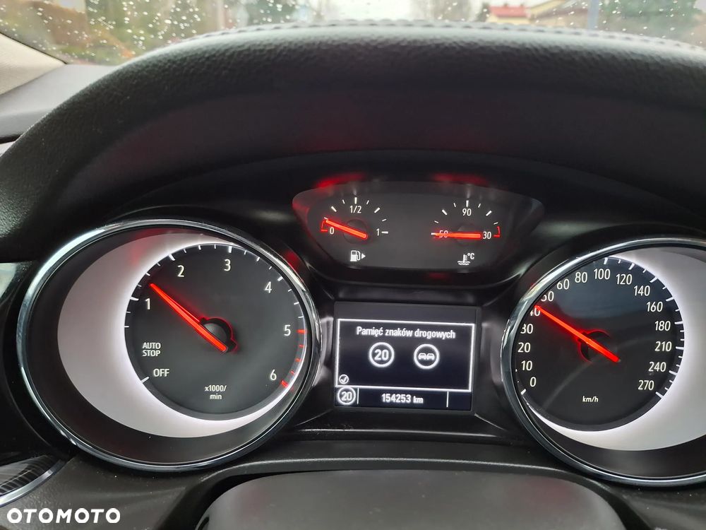 Opel Insignia 1.6 CDTI Innovation S&S - 19