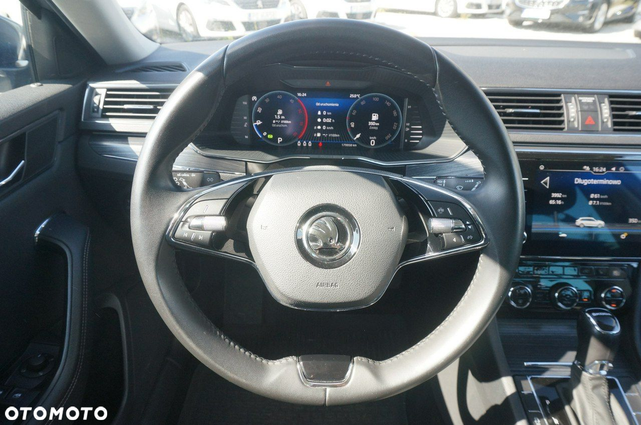 Skoda Superb 2.0 TDI SCR Style DSG - 13