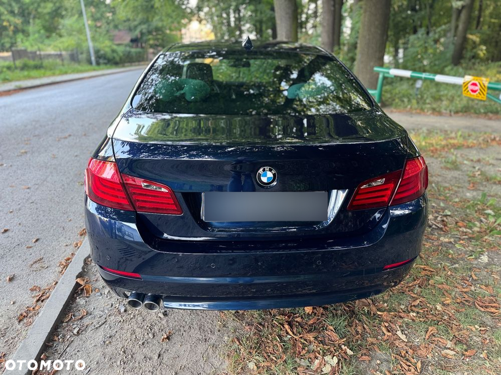 BMW Seria 5 520d - 29