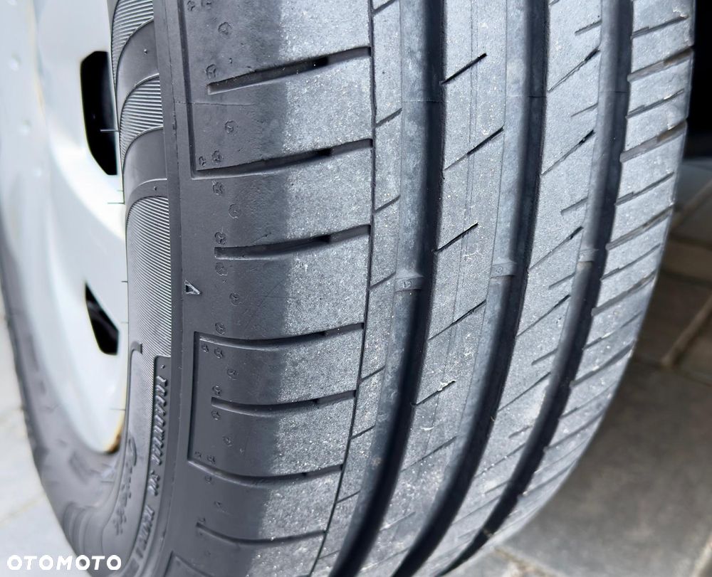 Volkswagen Caddy Comfortline - 40