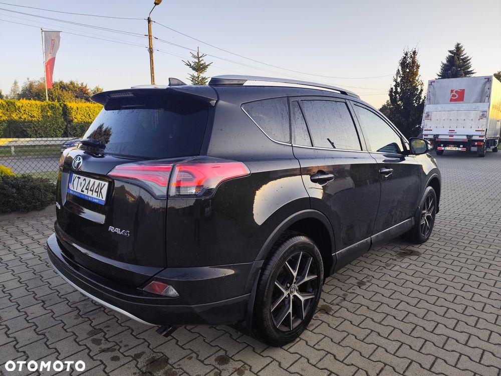 Toyota RAV4 - 3
