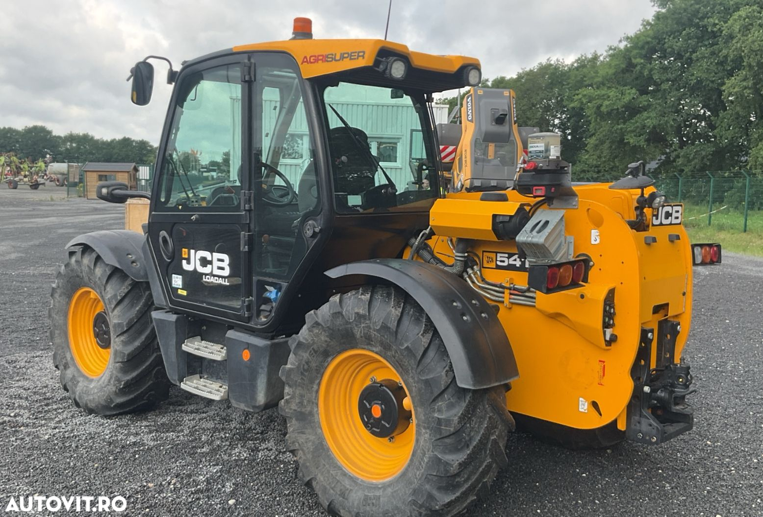 JCB 541-70 Telescopic - 2
