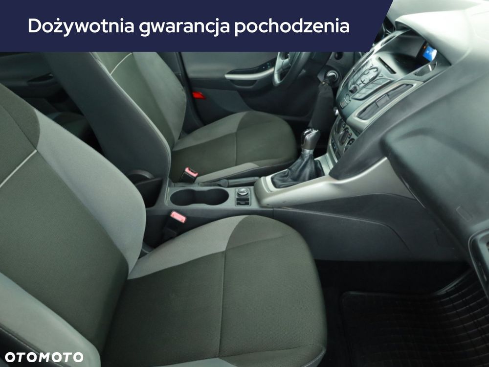Ford Focus SW - 9
