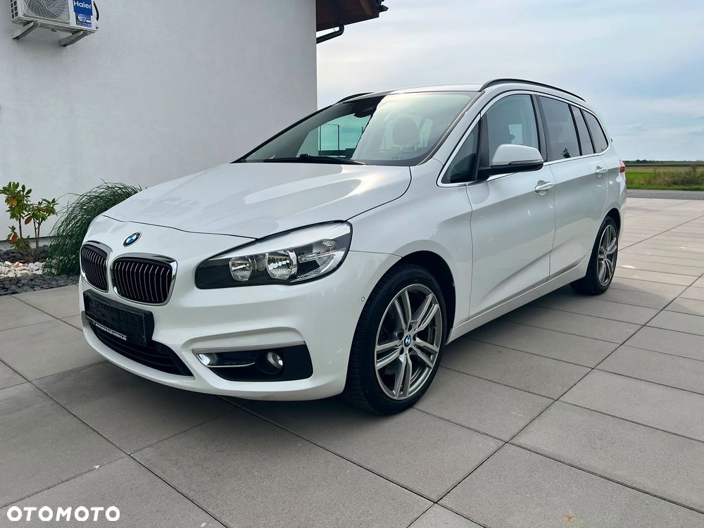 BMW Seria 2 220d xDrive Sport-Aut Luxury Line - 4