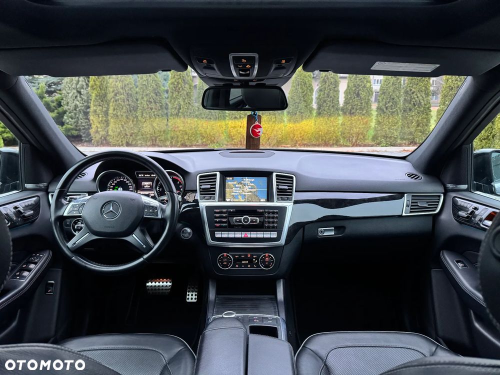 Mercedes-Benz ML - 29