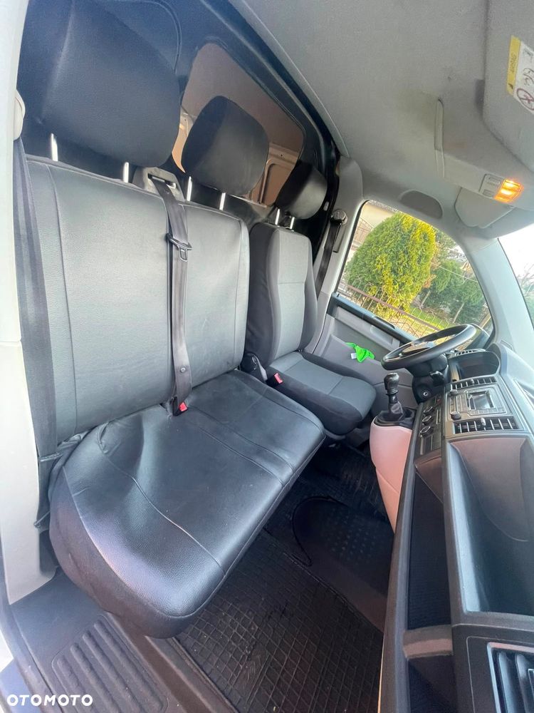 Volkswagen Transporter T6 - 25