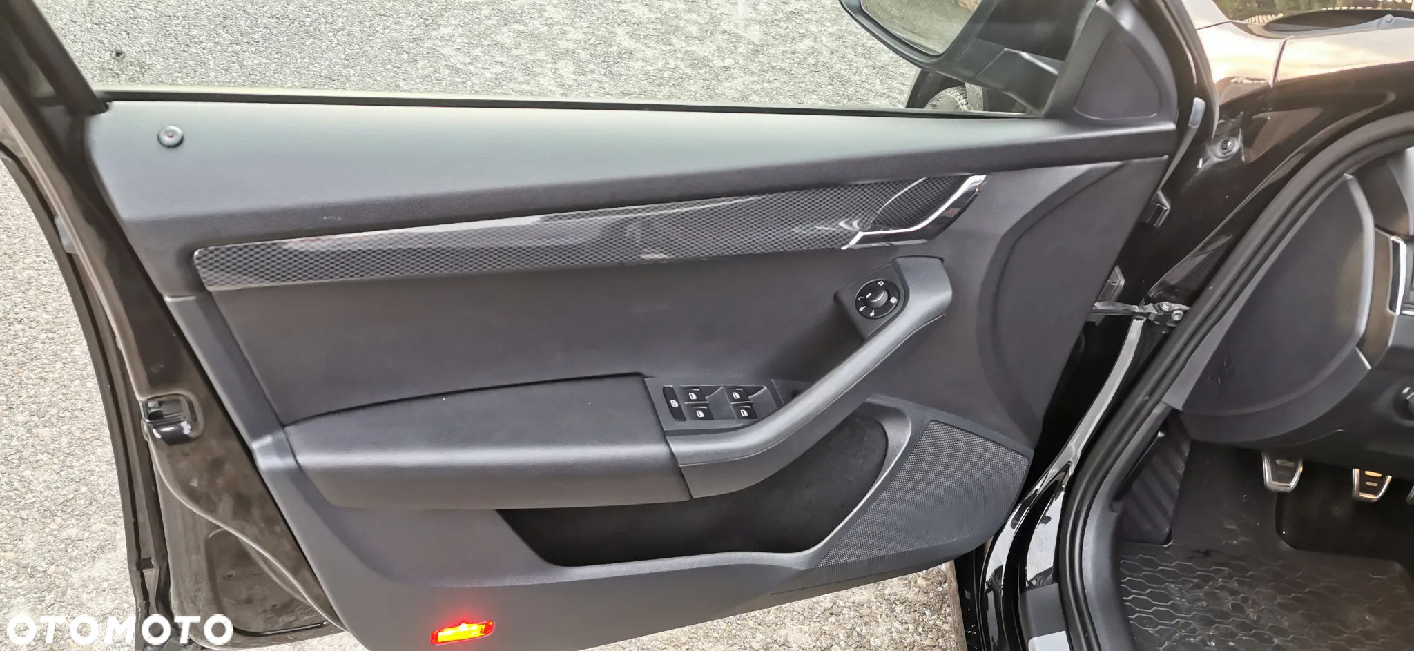 Skoda Octavia 2.0 TDI RS - 28