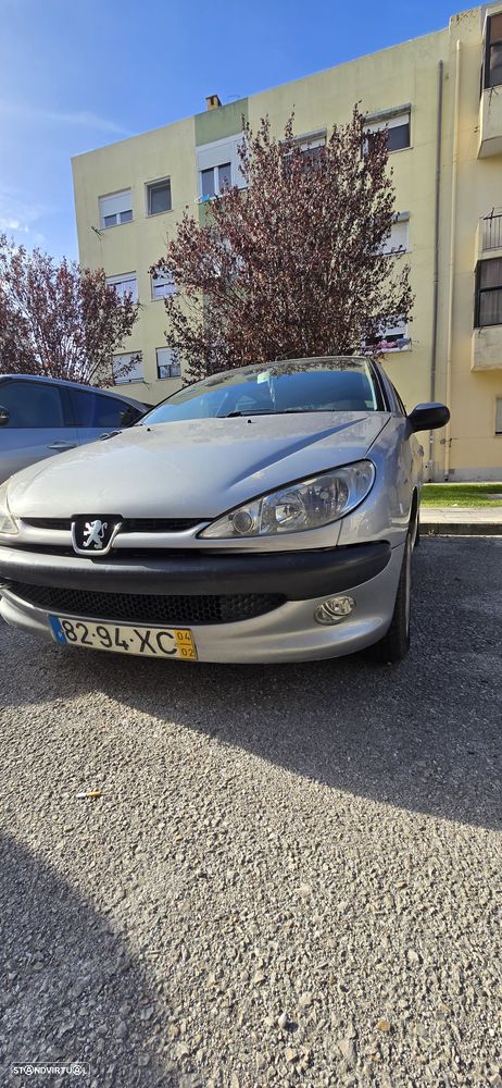 Peugeot 206 1.1 XR - 2