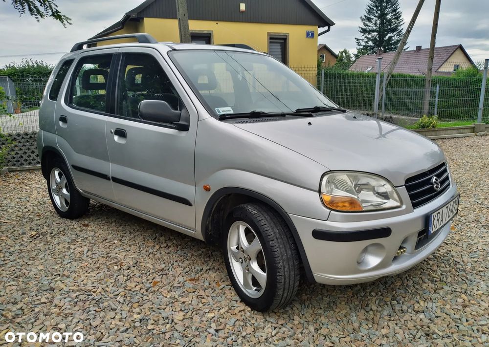 Suzuki Ignis - 2