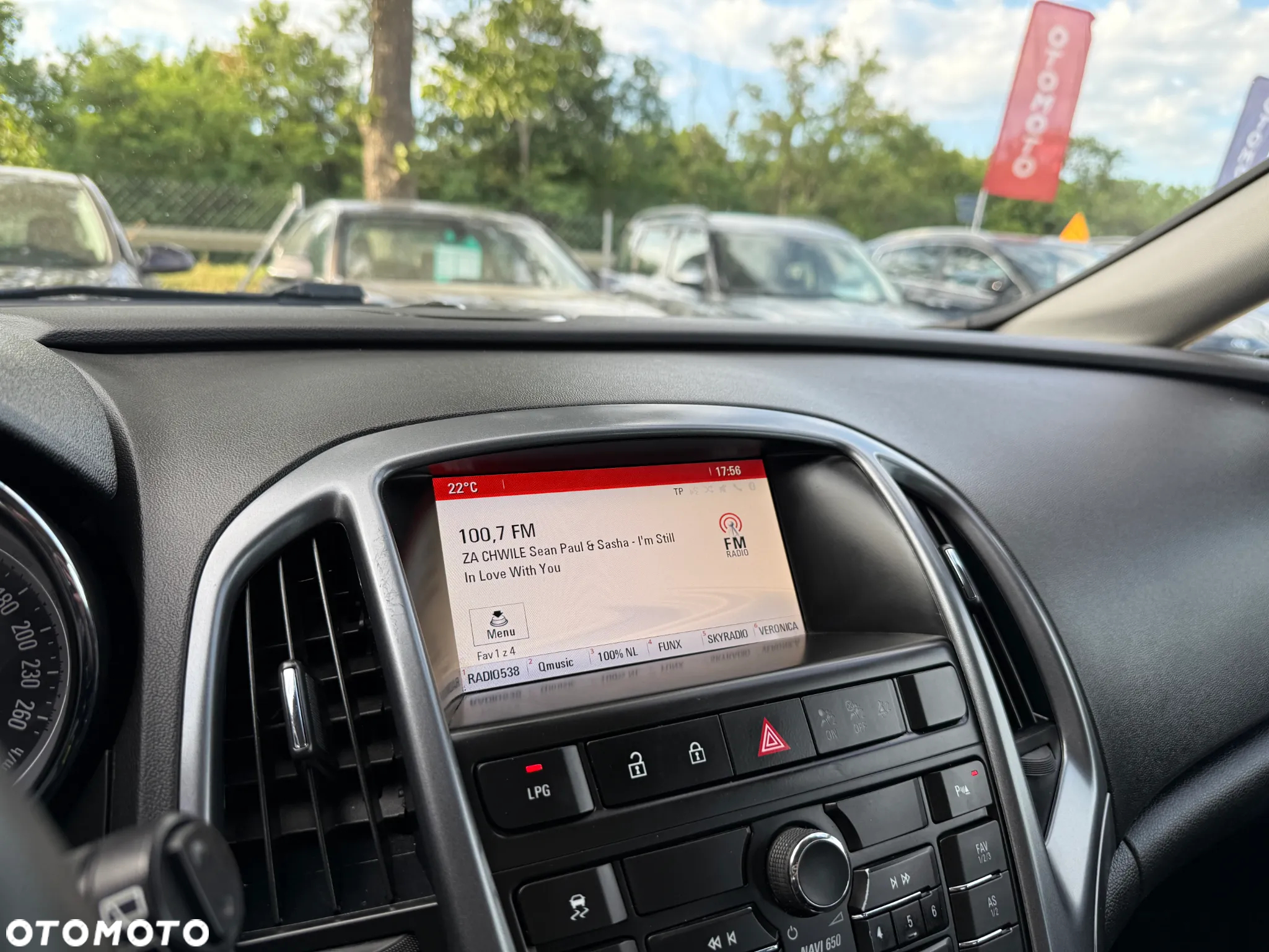 Opel Astra IV 1.4 T Cosmo S&S - 37