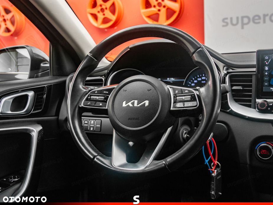 Kia Ceed 1.5 T-GDI M DCT - 13