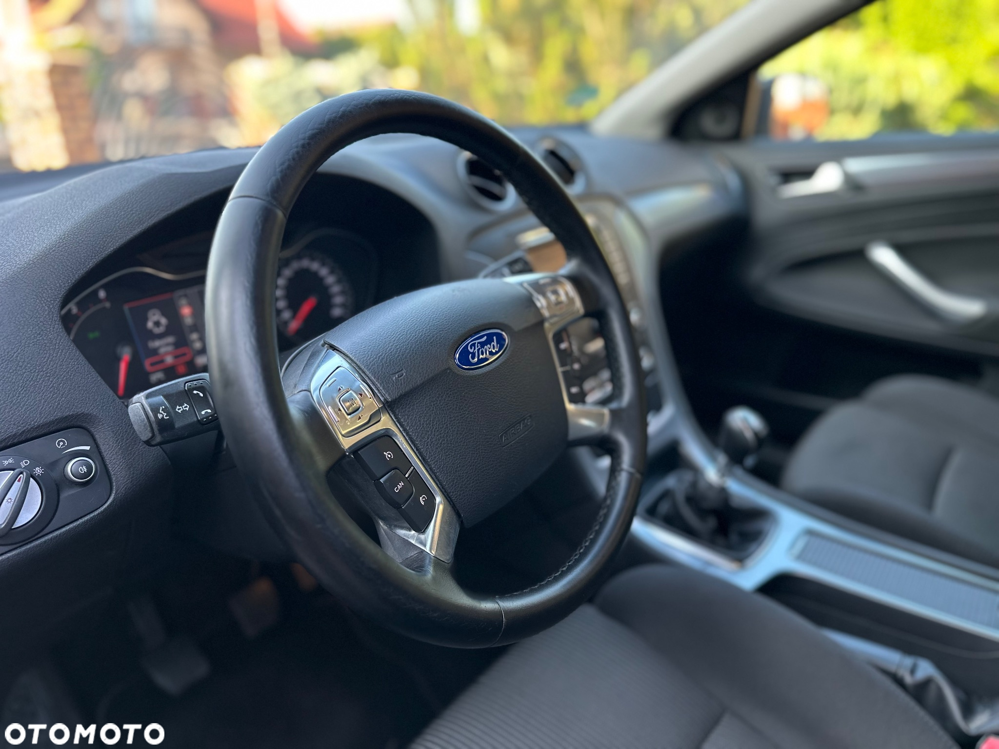 Ford Mondeo 2.0 TDCi Titanium - 21