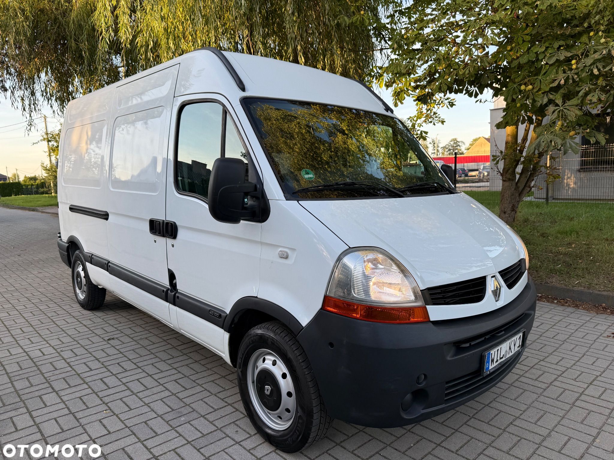 Renault Master - 1